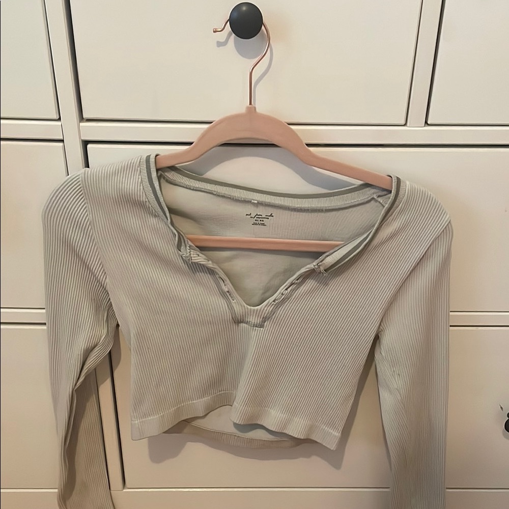 Urban Outfitters Ribbed Crop Top in Cream